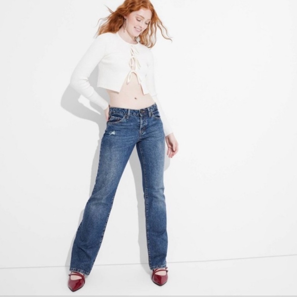 NWT Wild Fable Women's Low-Rise Bootcut Medium Wash Jean Size 00 - Picture 3 of 13